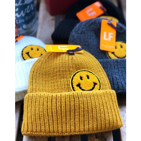 NEW Smile Smiley Happy Face Patch Cozy Soft Rib Knit Beanie Hat Ivory Black Gray - Picture 5 of 14